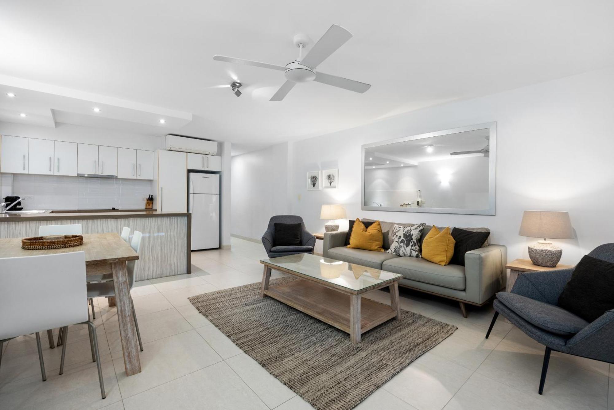 נוסה Fairshore 12: Absolute Beachfront, Direct Beach & Pool Access מראה חיצוני תמונה